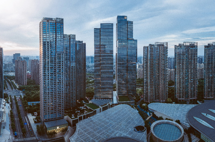 Commercial Real Estate Builder